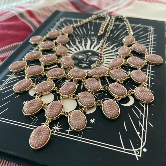 Mauve Pink Jeweled Statement Necklace - Picture 1 of 6